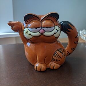Vintage 1981 Garfield Ceramic Creamer Enesco, I Love Moo Juice
